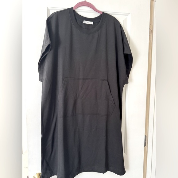 BOGO Champion/Hanes Black Short Sleeve Lounge Dress - Picture 1 of 5